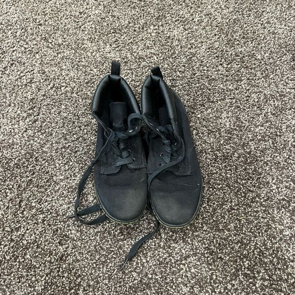 Mens Doc Martens 10  - Picture 1 of 4